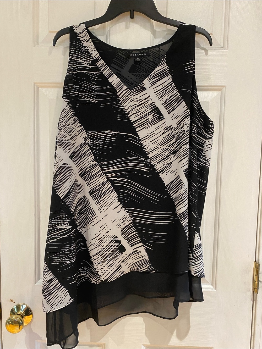 Zac & Rachel Black and White Abstract Tank